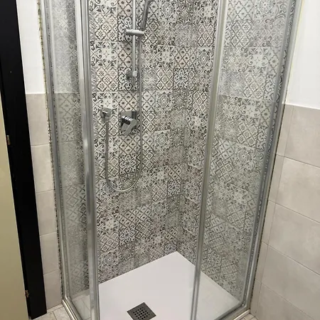 15mt Dal Mare Grazioso Bilocale Sul Budello A-c Lägenhet *